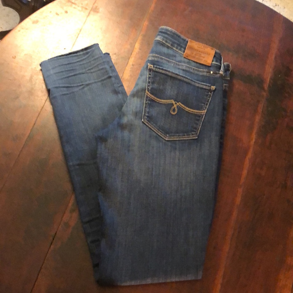 Lucky Brand Lolita Skinny with Frayed Ankle